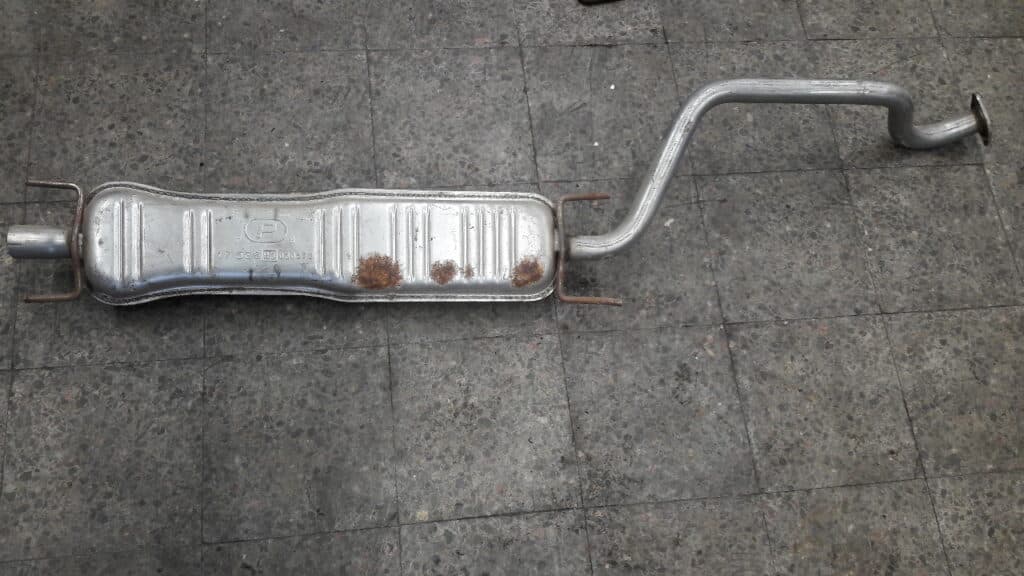 17536 tlumik srodkowy opel zafira b 1.6