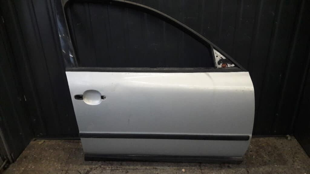 drzwi prawy przod passat b5