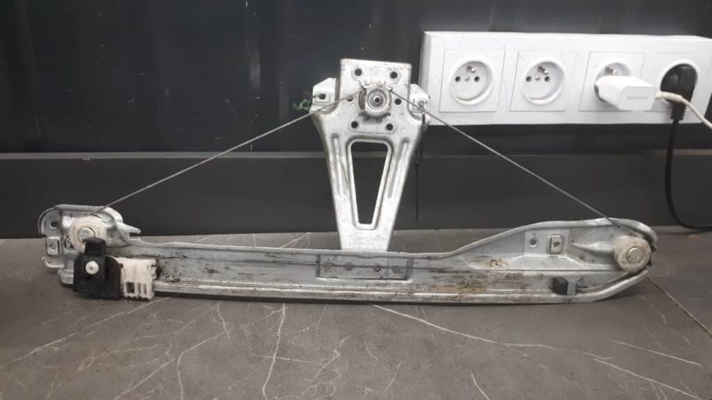8200291155 Mechanizm Szyb Prawy Tył Clio III Lift