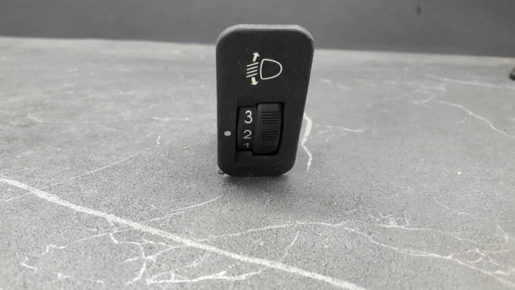 19256992 przełącznik regulacji świateł PEUGEOT 206