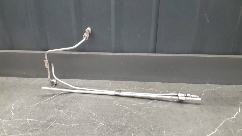 06f127501q przewod rurki paliwa vw skoda audi 2.0