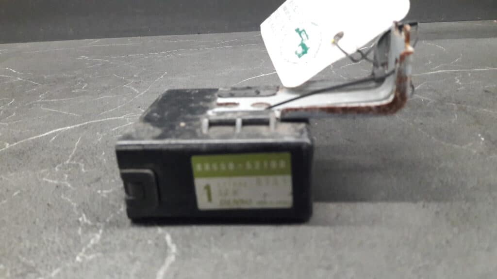 88650-52100 sterownik klimatyzacji yaris I