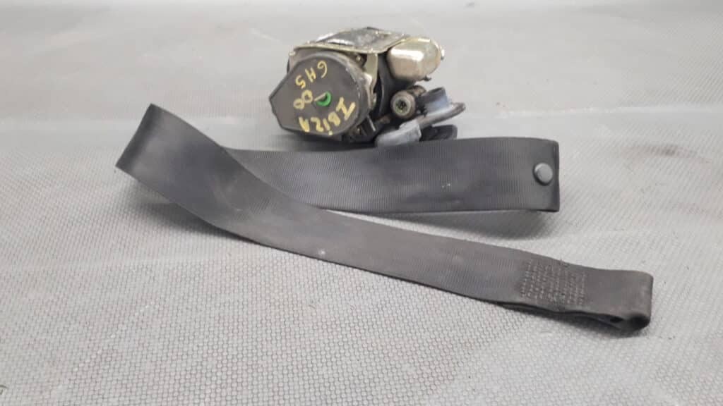 6K3857706B Pas prawy przod Seat Ibiza II