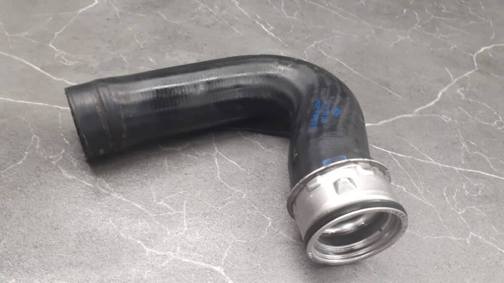 1k0145845 rura powietrza vw jetta III 2.0TFSI
