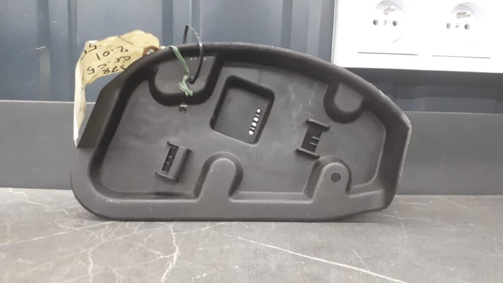 wklad lampy prawy citroen c5 hb 04r