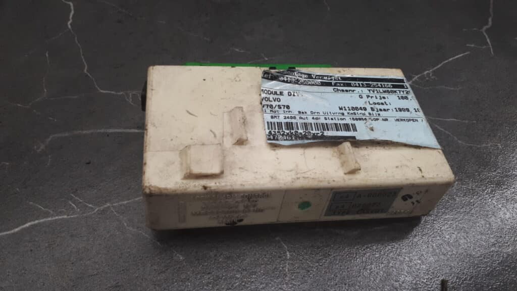 9472461 sterownik alarmu volvo v70 2.5 tdi