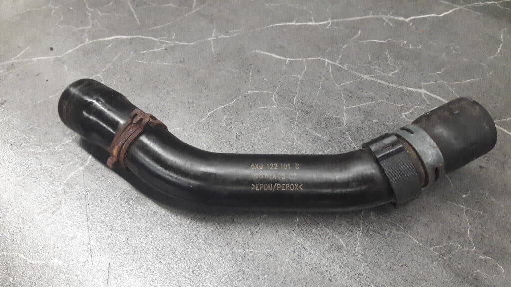 6X0122101C przewod wody VW POLO 6N2