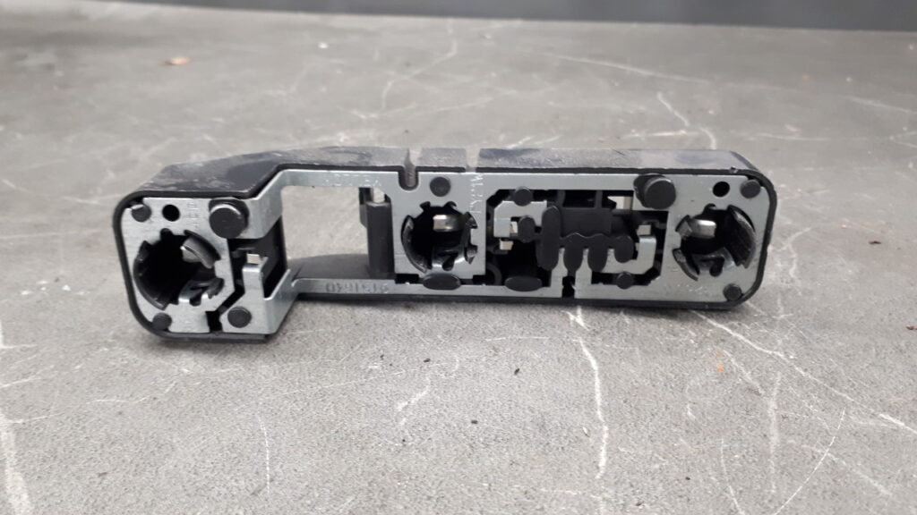 9151640 wklad lampy prawy tyl VOLVO S70