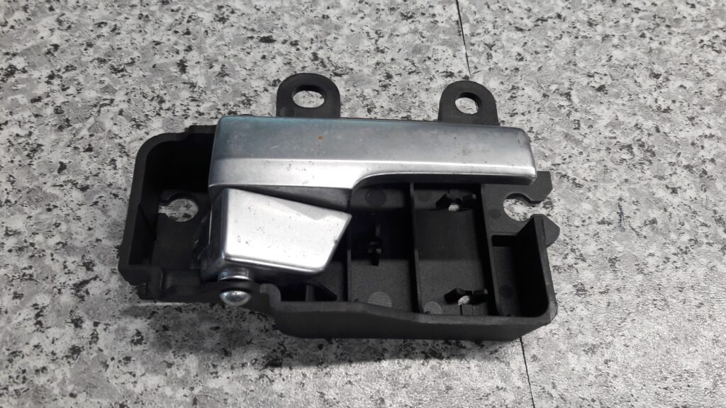 3M51-R22600-BA klamka wewnetrzna prawy tyl C-MAX
