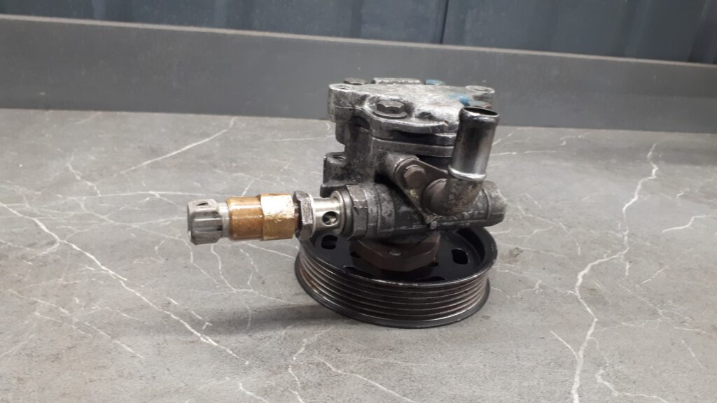 038145255a pompa wspomagania vw golf IV 1.8