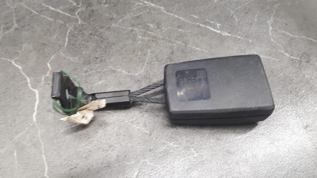 602962600 zapinka pasa opel astra H