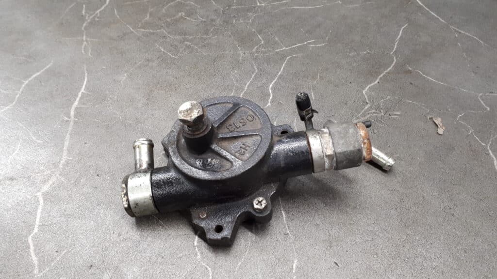 Pompa Vacum podciśnienia NISSAN SUNNY