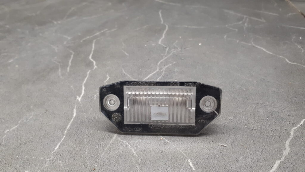 1S7113550AC lampka tablicy rejestracyjnej