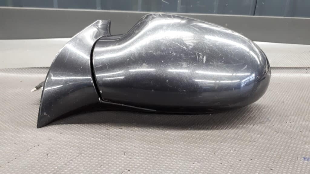 lusterko lewe mercedes w168 5pin 99r