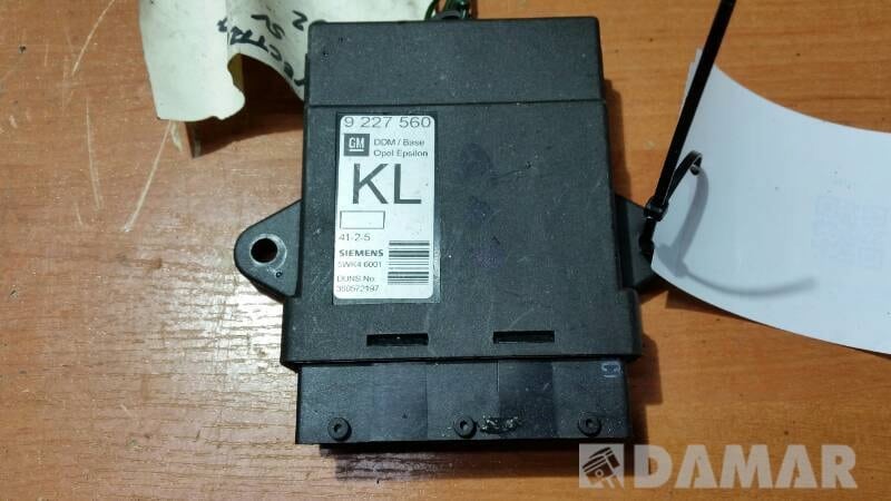 9227560 MODUL STEROWNIK DRZWI OPEL VECTRA C 02R