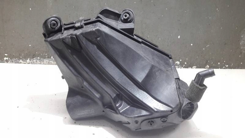 13717797467 obudowa filtra powietrza BMW E90 E91