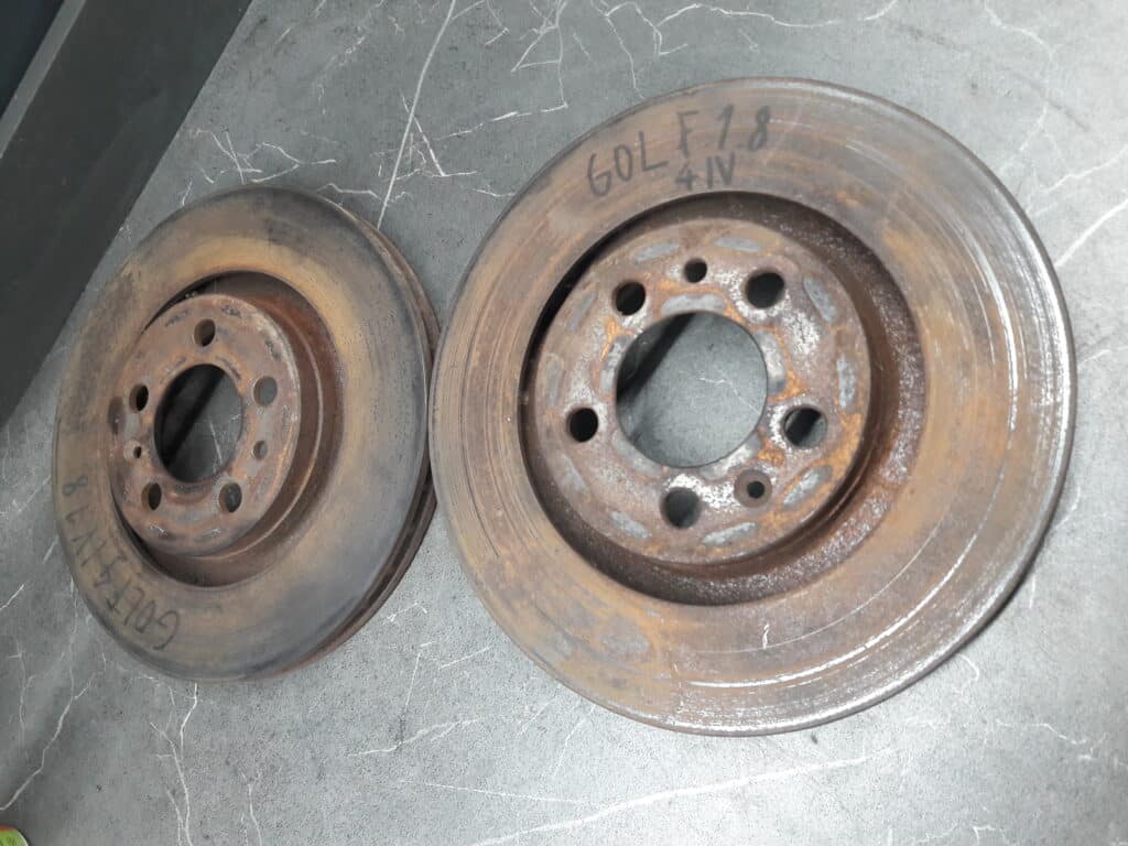 tarcza hamulcowe vw golf IV 280mm /22 kpl agn