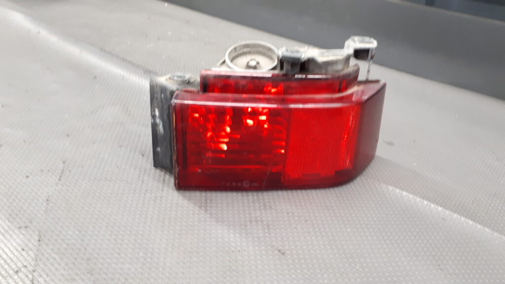 93295363 Lampka  Prawy Tyl OPEL MERIVA A 02 R