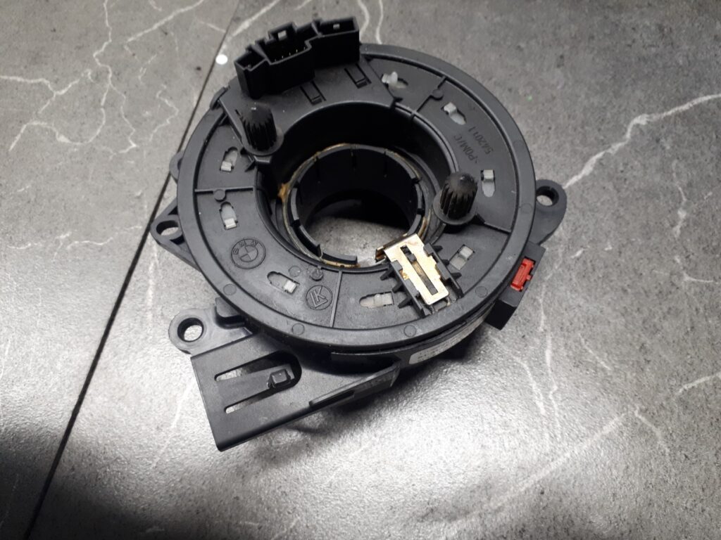 8376445.9F Taśma airbag BMW E46