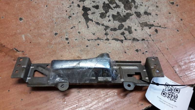 KLAMKA DZRWI PRAWY TYL CADILLAC SEVILLE
