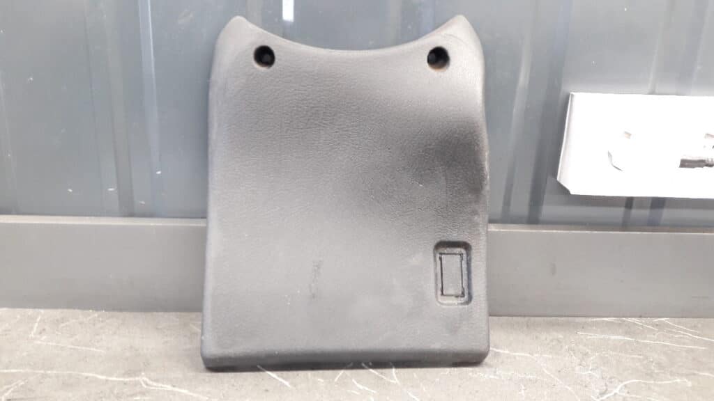 9630524877 oslona dolna kolumny kierowniczej citroen saxo