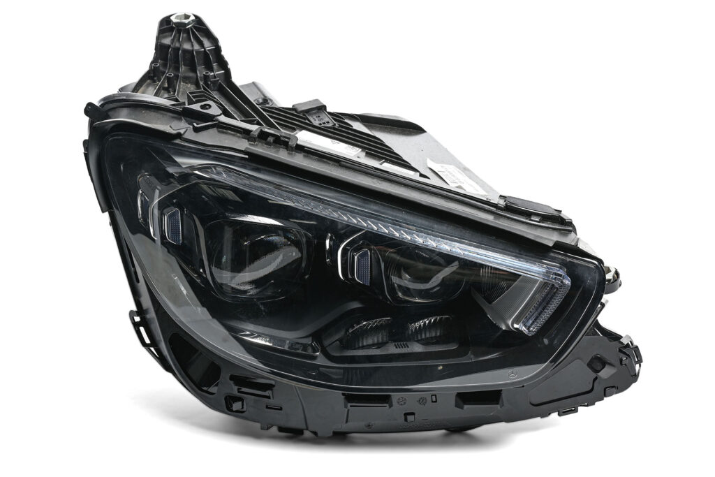 A2139067308 Reflektora Mercedes A213 Prawy LED