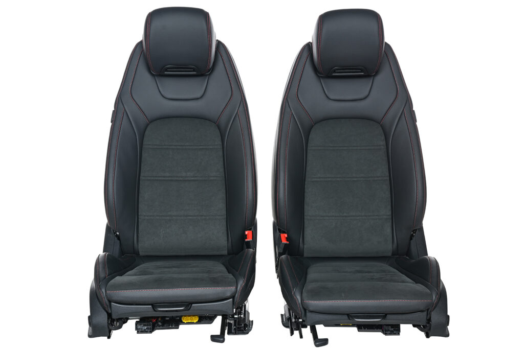 Komplet kompletny srodek fotele Mercedes W205 cabrio  AMG czarna