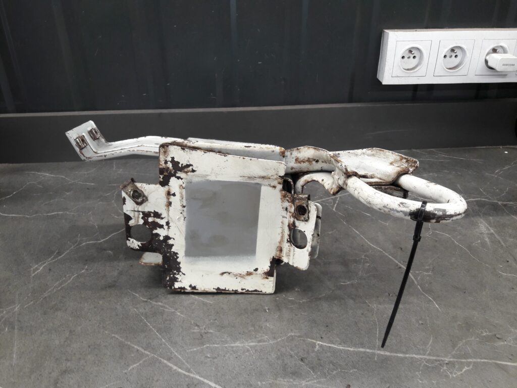 Podluznica prawa Ford Transit V
