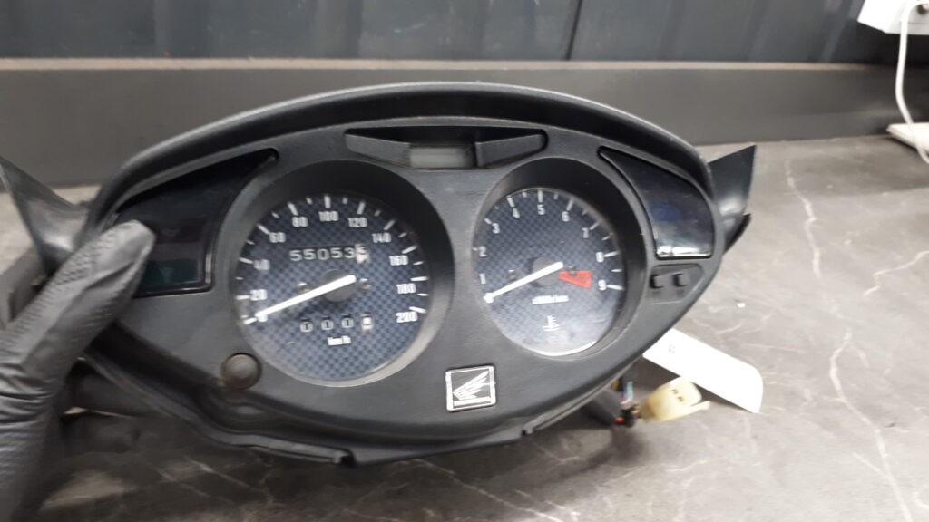 Licznik zegary honda NT700