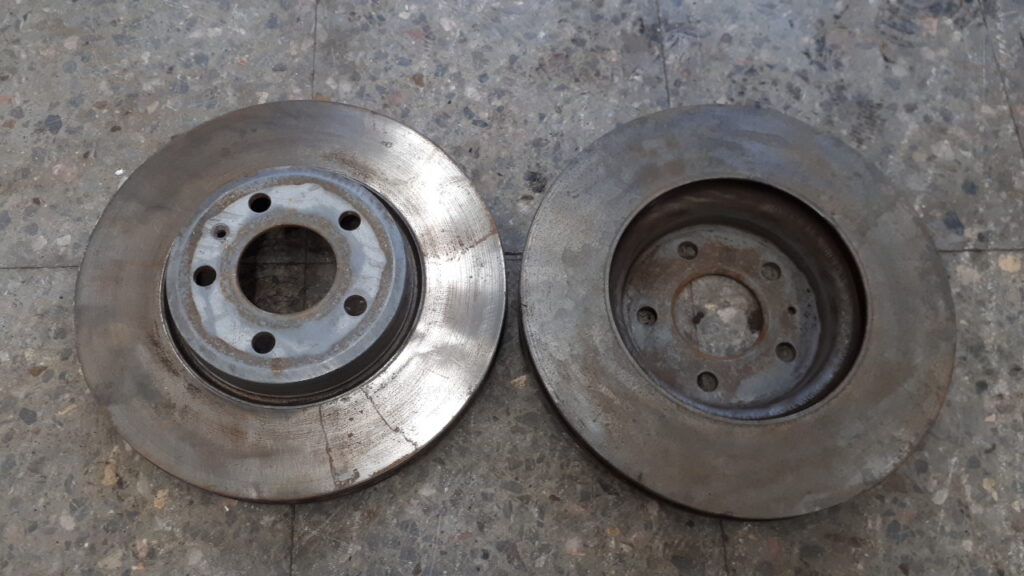 tarcze hamulcowe 23.7mm 312mm Audi A4 B8 2.0 TDi kpl
