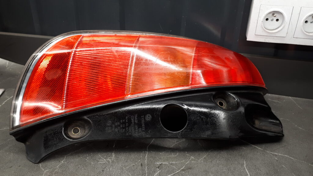 51703972 lampa lewy tyl lancia ypsilon II 03r