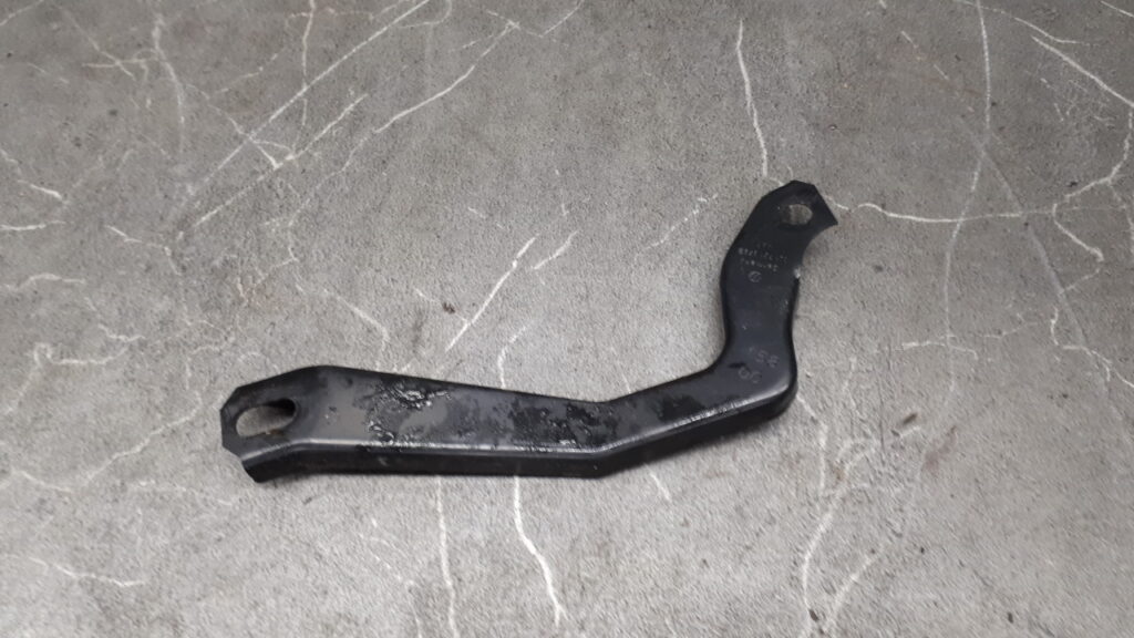 1J1721379B blacha laczaca mocowanie VW AUDI SKODA SEAT