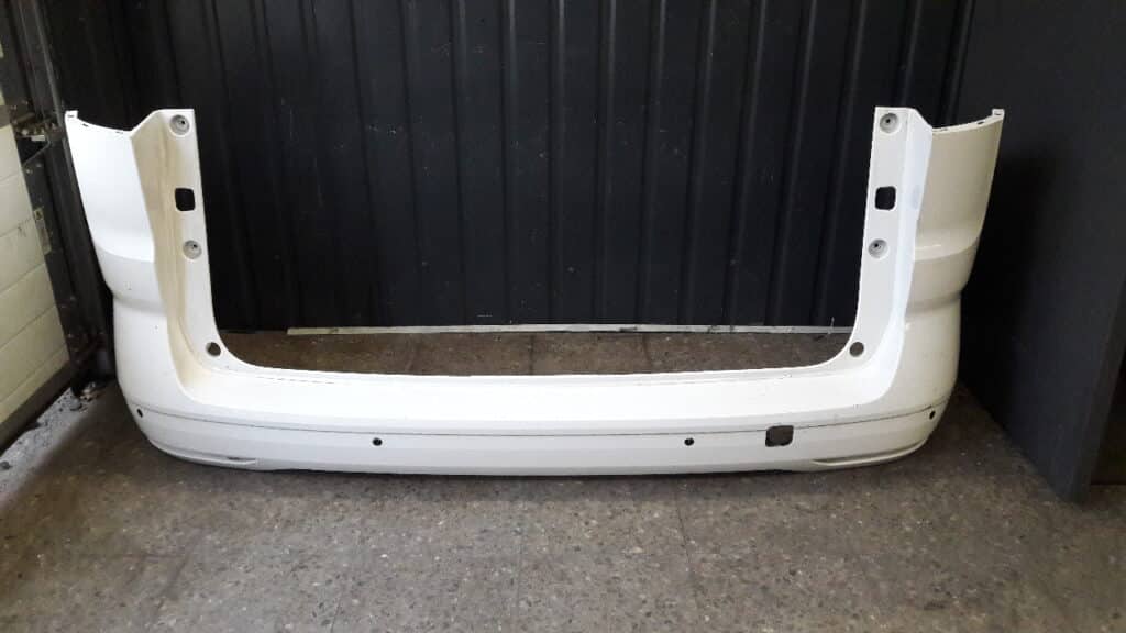 7T0807421L Zderzak tył VW Transporter Multivan T7 BIAŁY