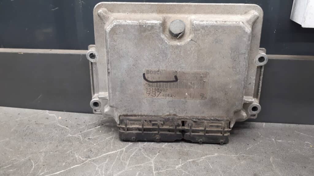 0281011488 Komputer sterownik Alfa Romeo 147 1.9 jtd