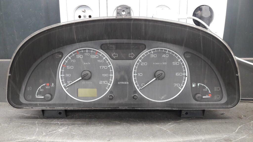 21651648-6 licznik zegary citroen xsara 1.4 hdi