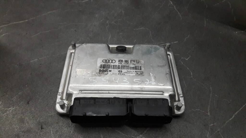 038906019LJ Komputer Sterownik Silnika AUDI A4 B6 1.9 TDI