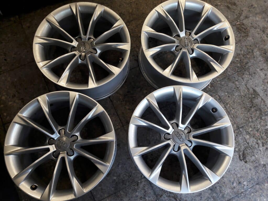 8t0601025ca felgi audi a4 a5 r18 8.5jx18 et29