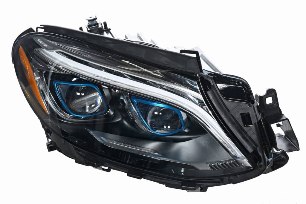 A1669067803 Reflektora Mercedes A166 ML Prawy
