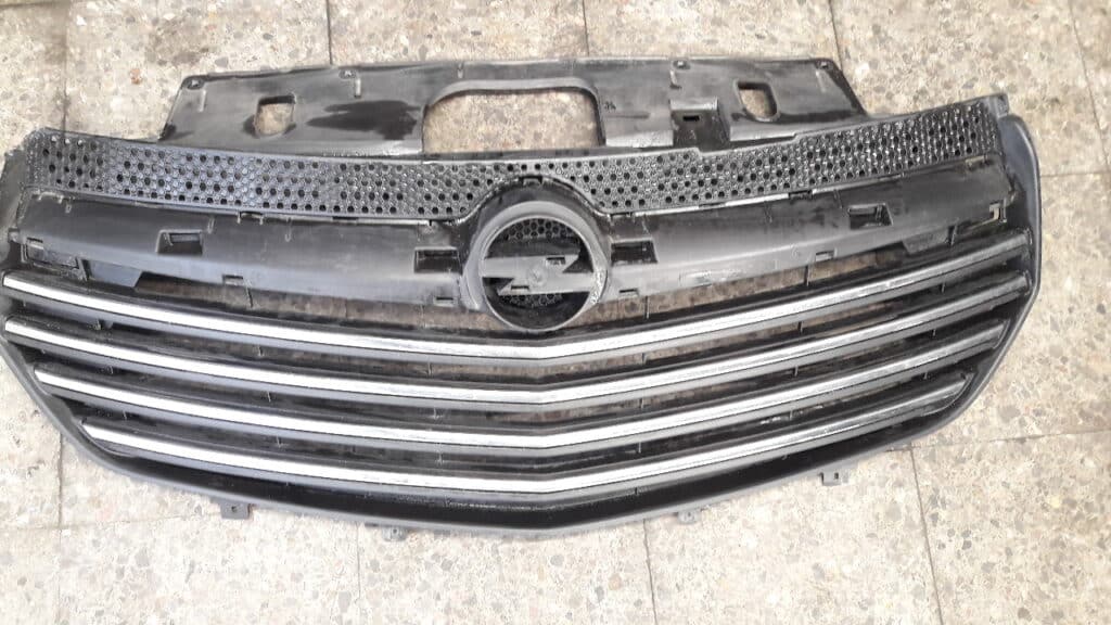 93452300 Grill atrapa Opel Vivaro III