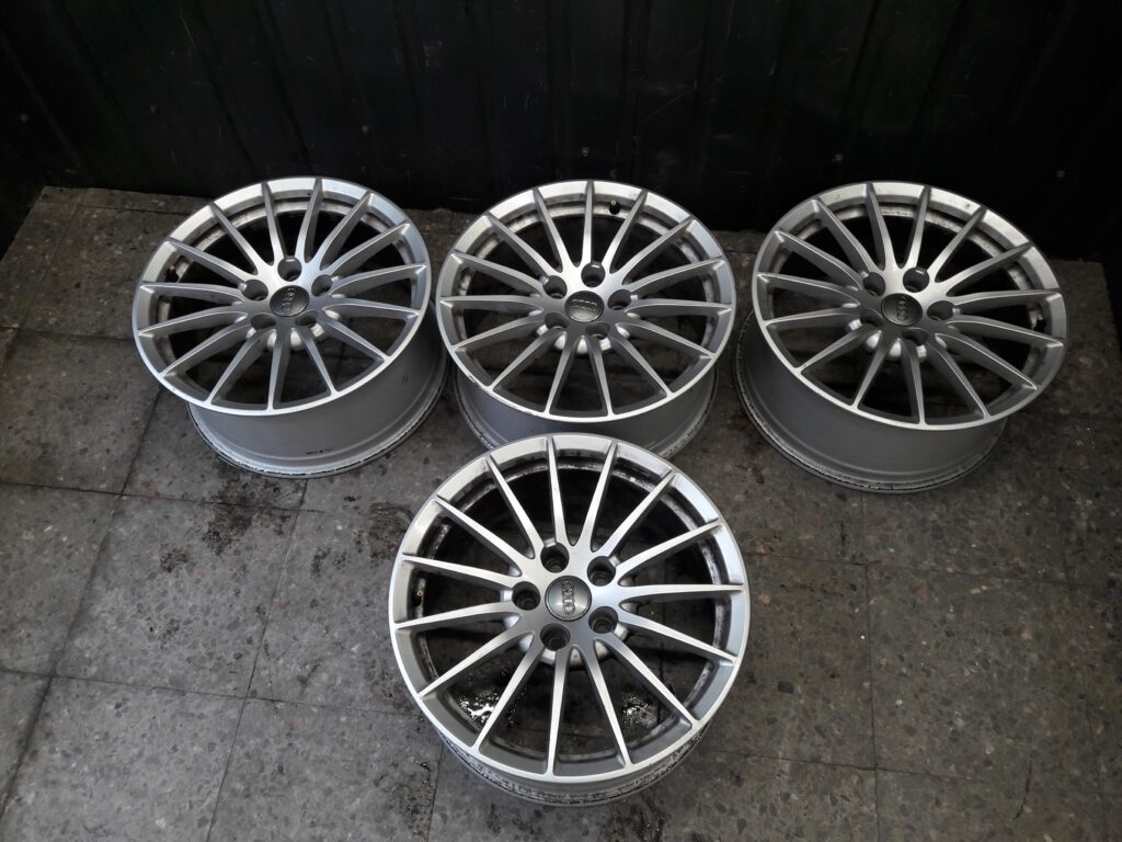 8W0601025AE Felgi audi a5 f5 5x112 et29 e7.5jx17h2 R17