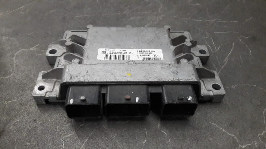 S120200105A Komputer Sterownik Silnika RENAULT CLIO lll 1.2