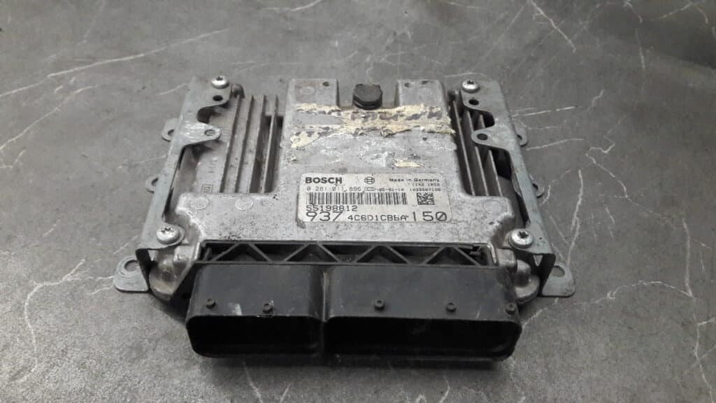 0281011896 Komputer Sterownik Silnika ALFA ROMEO 147 1.9