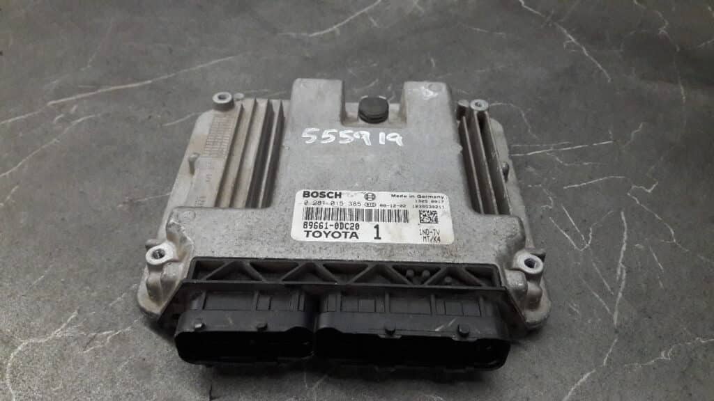 0281015385 Komputer Sterownik Silnika TOYOTA YARIS ll 1.4 D
