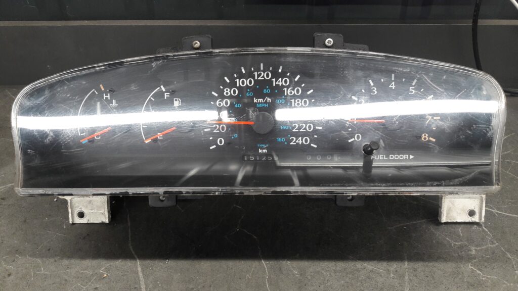 p04793416 licznik zegary chrysler neon II 2.0 B 16V