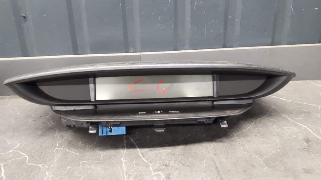 P96572391ZD Licznik citroen c4 I 2.0