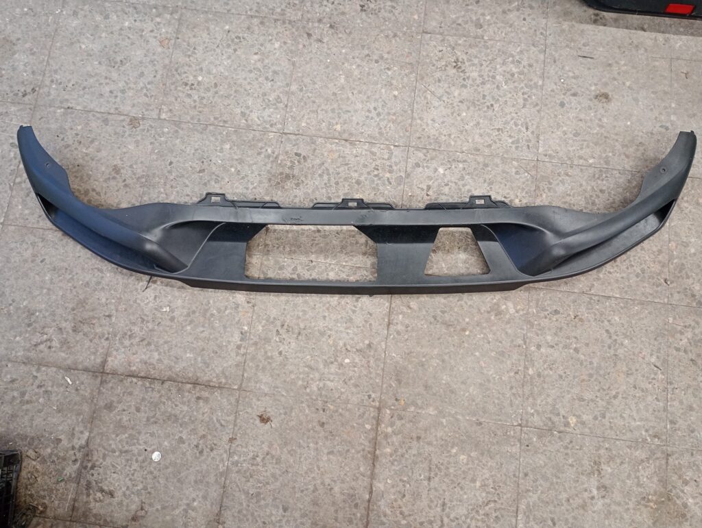 3G0807568 Spioler zderzaka tyl vw passat b8 lift