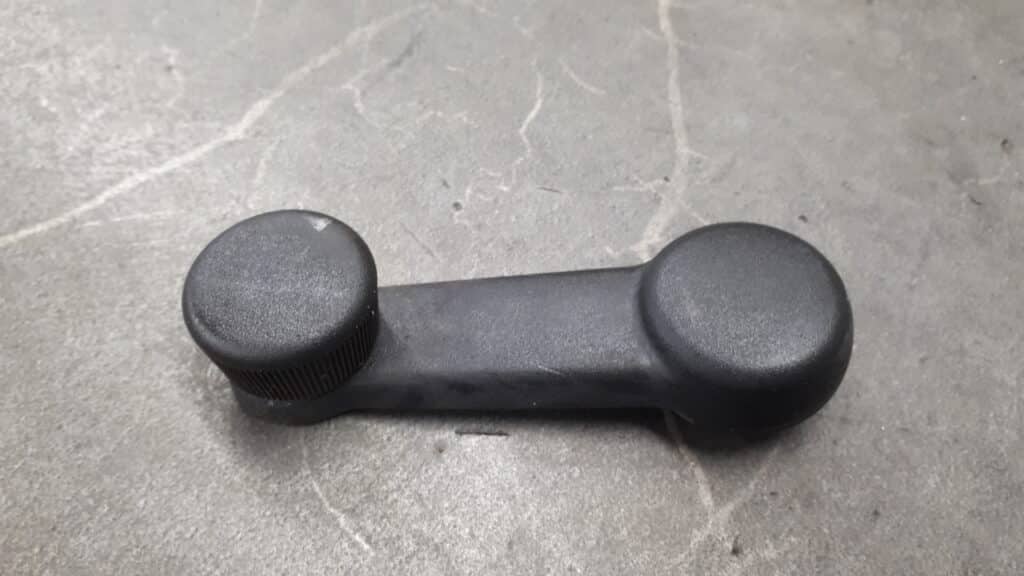 korba szyby lewy tyl opel agila b