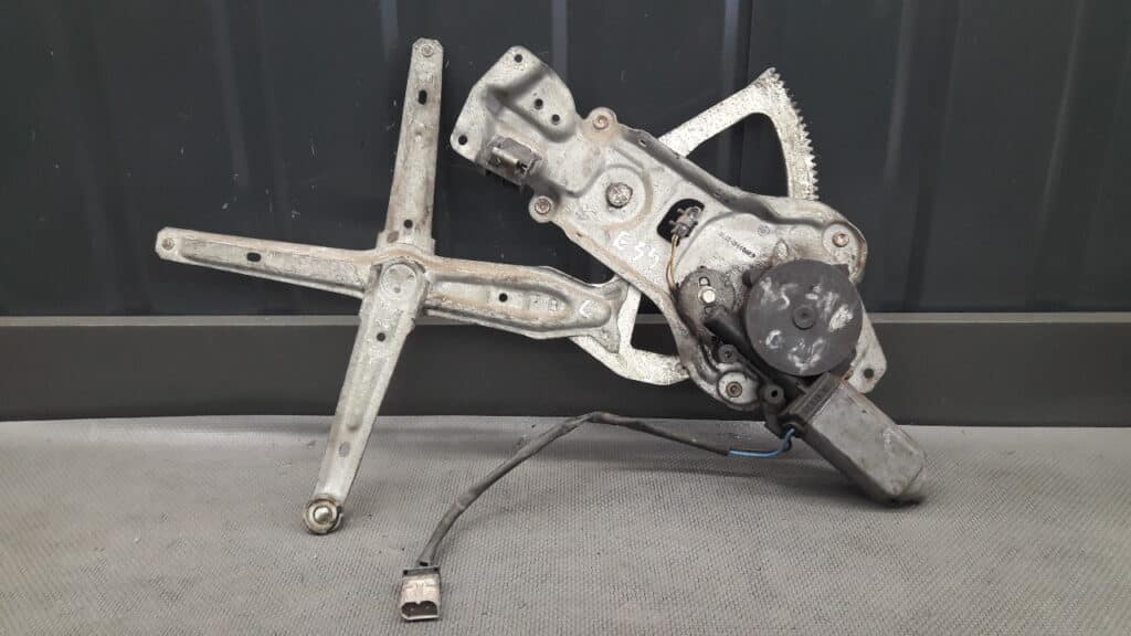19440699 Mechanizm szyby lewy przód BMW E34