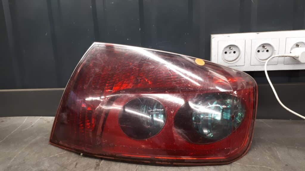 9656606280 lampa prawy tyl peugeot 407