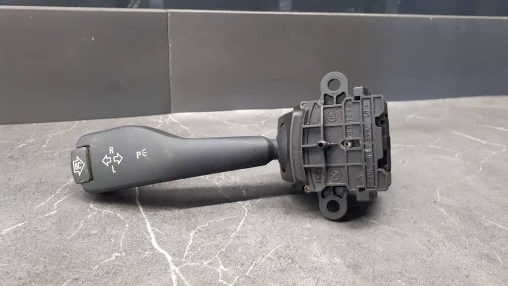 8363668M przelacznik swiatel BMW E46